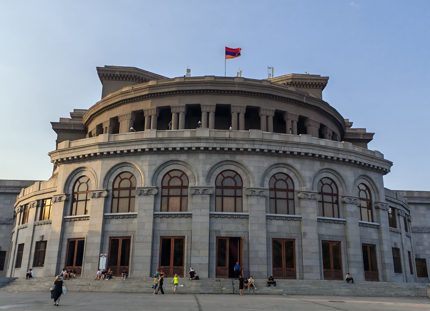 Yerevan Mall 7 日骑行计划 Yerevan Mall 7 日骑行计划